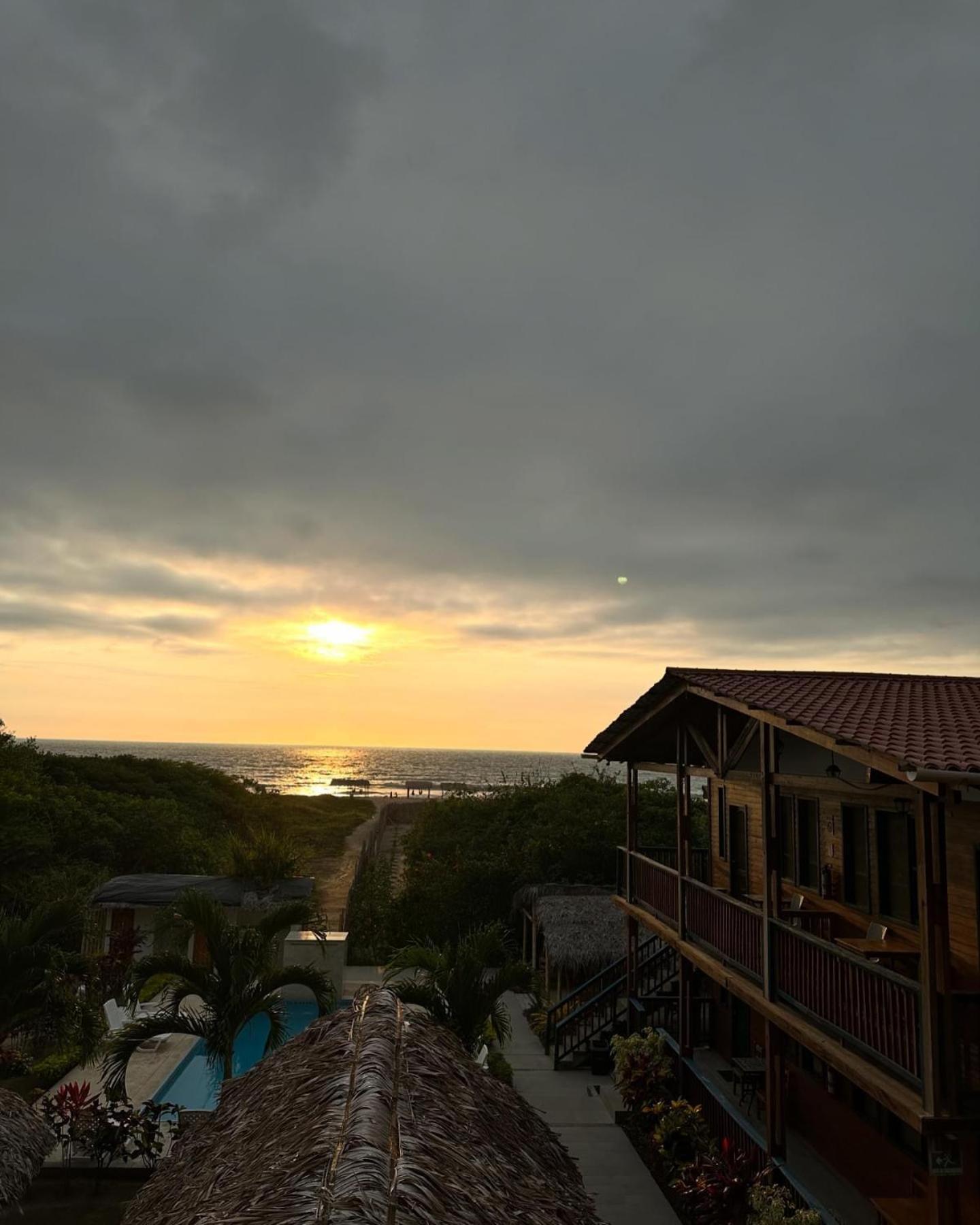 Canoa South Beach Екстер'єр фото